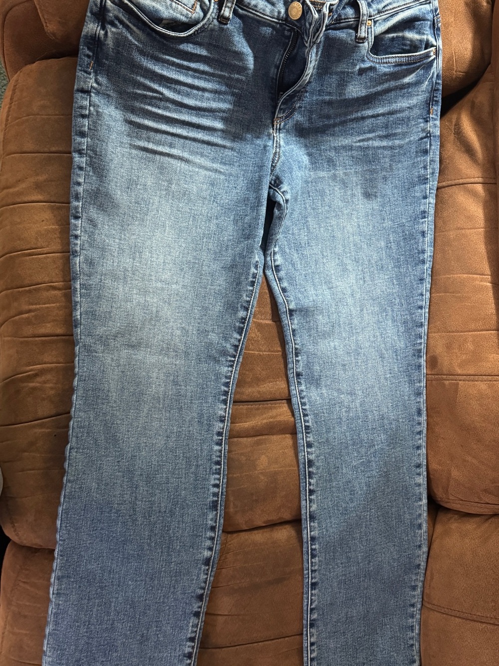 Kut from the Kloth Catherine Boyfriend Medium Wash Straight Jeans